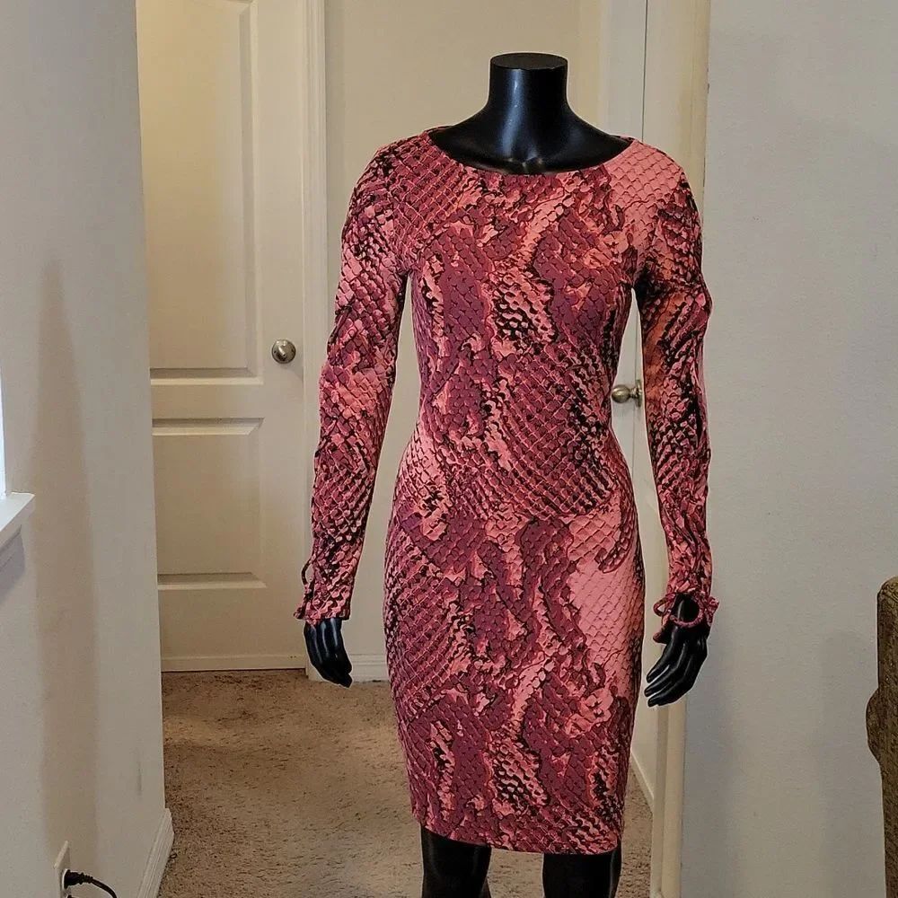BRAND NEW PROJECT RUNWAY MULTI-COLOR LONG SLEEVELESS ROUNDNECK DRESS - Picture 3 of 16